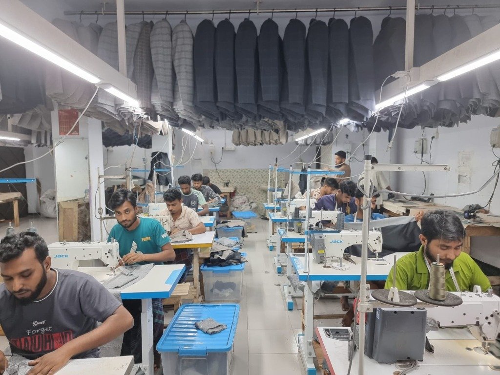 Al Noor Fashion production floor showing skilled workers at sewing machines